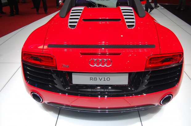 audi r8 v10 wallpaper